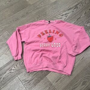 Sweet Claire Feeling berry good crewneck